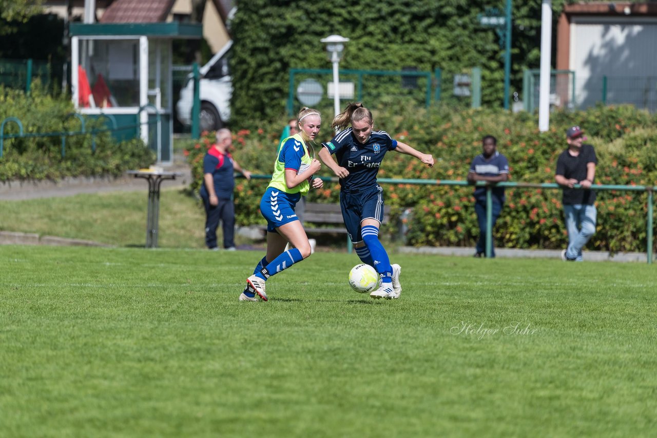 Bild 143 - B-Juniorinnen VfL Pinneberg - HSV : Ergebnis: 1:4